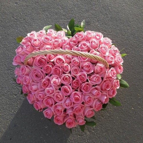 Корзина цветов Pink Heart